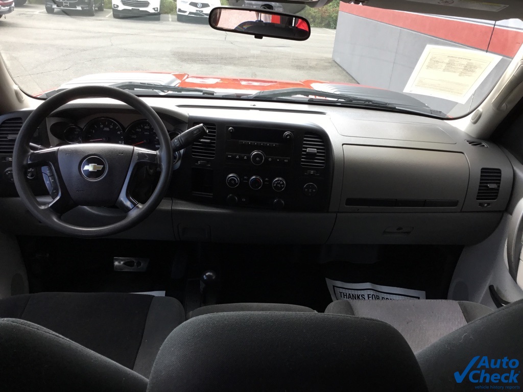 2013 Chevrolet Silverado 3500HD Work Truck photo 25