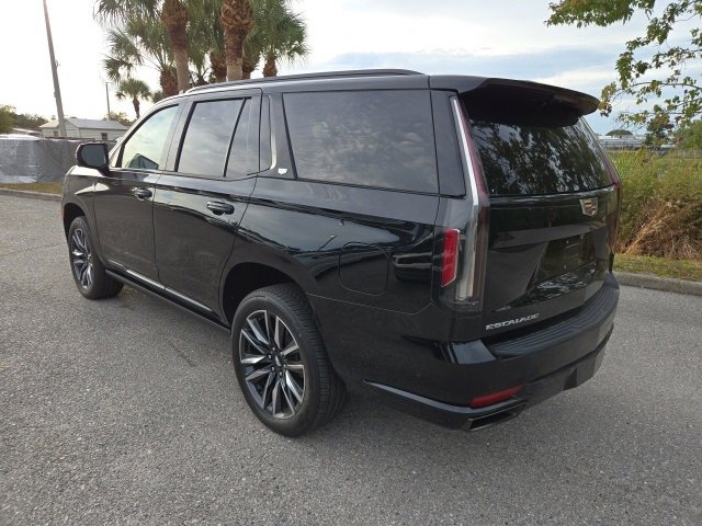 2021 Cadillac Escalade Sport Platinum photo 3