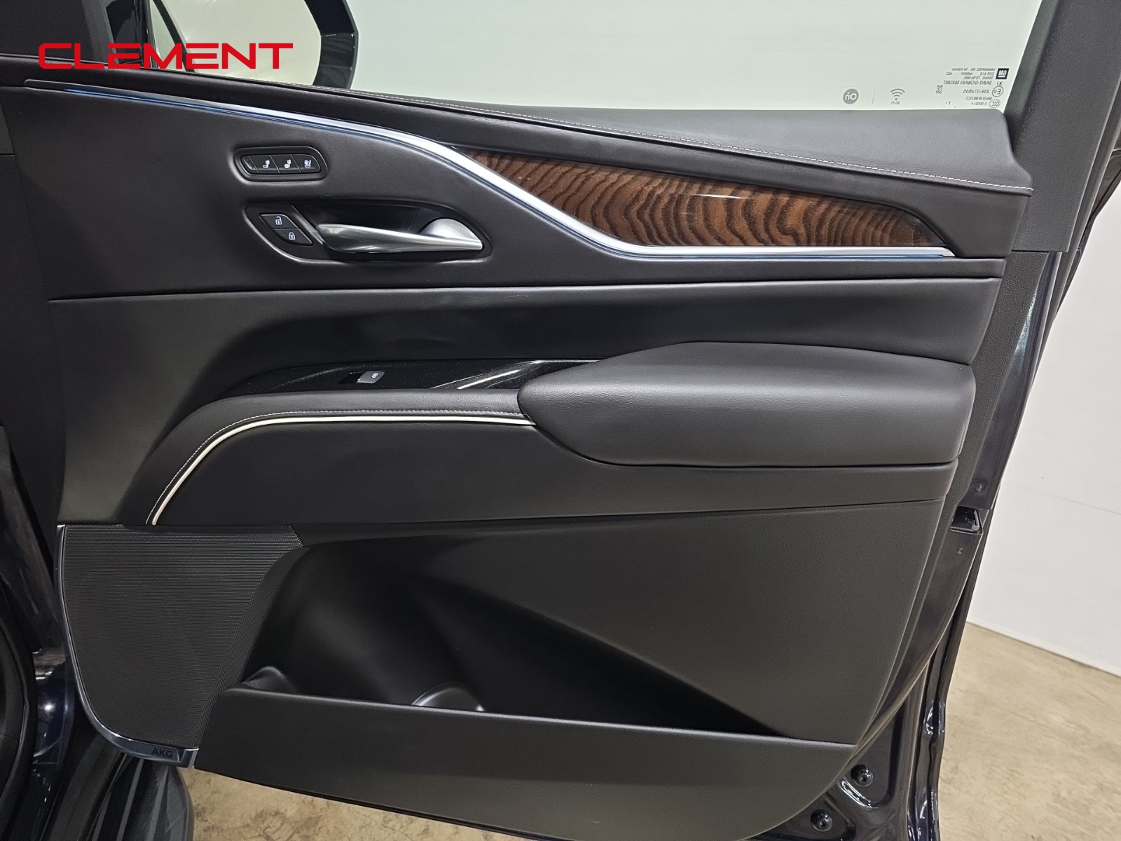 2022 Cadillac Escalade ESV Sport Platinum photo 35