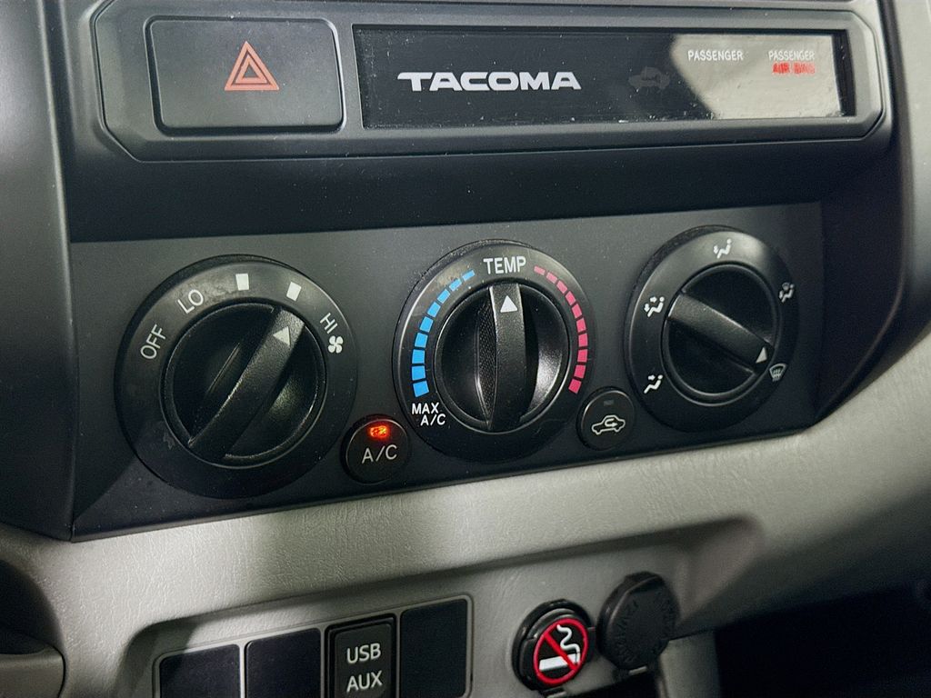 2015 Toyota Tacoma Base photo 14