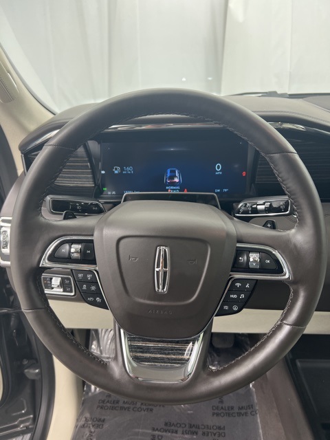 2023 Lincoln Navigator Black Label photo 9