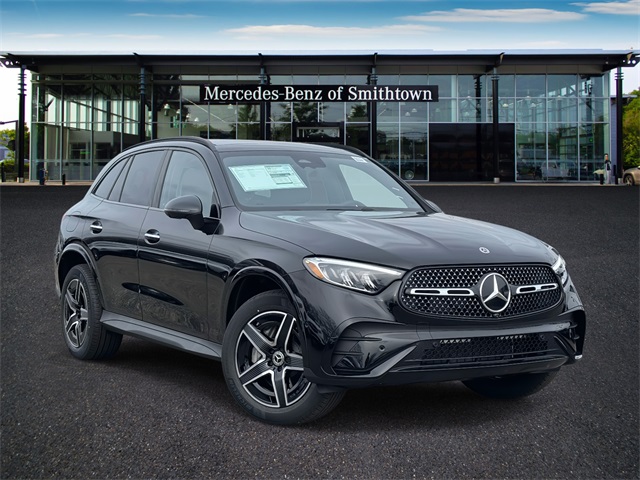 2026 Mercedes-Benz GLC Base's photo