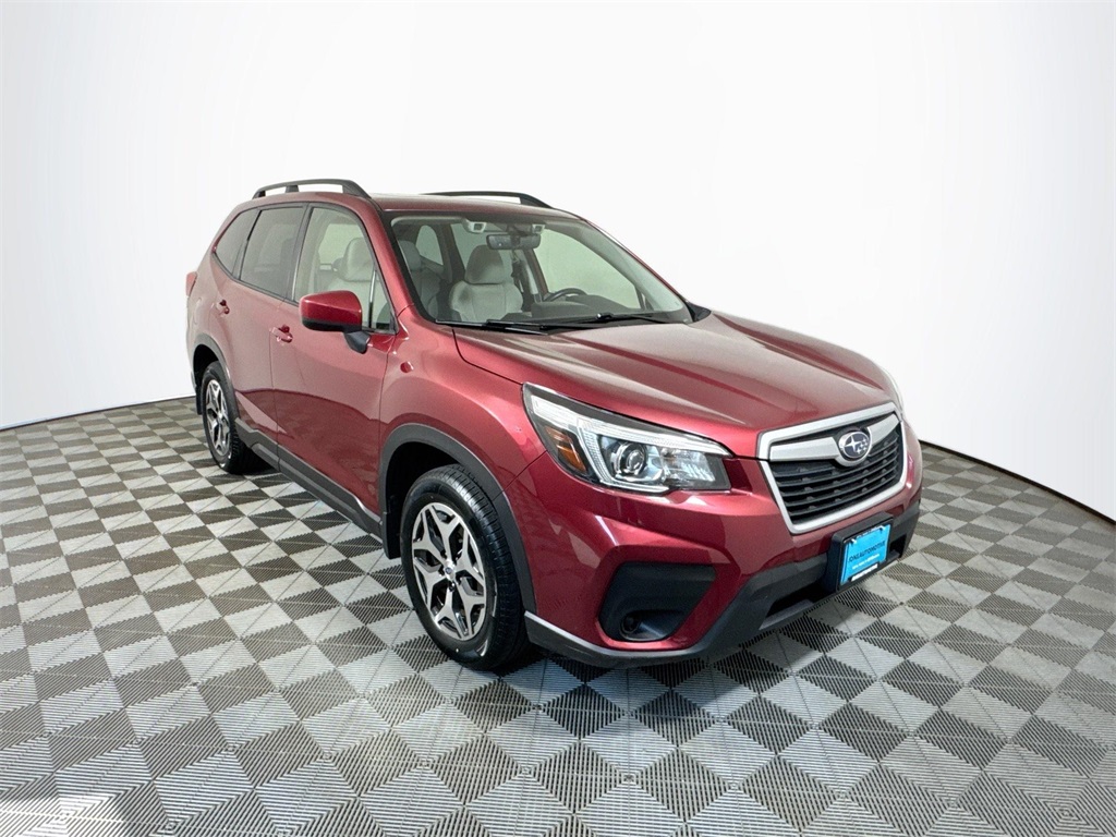 2020 Subaru Forester Premium photo 4