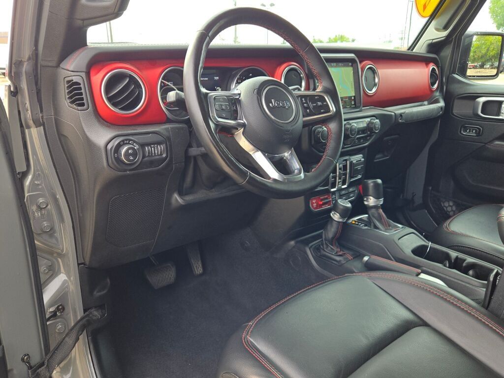 2020 Jeep Gladiator Rubicon photo 20