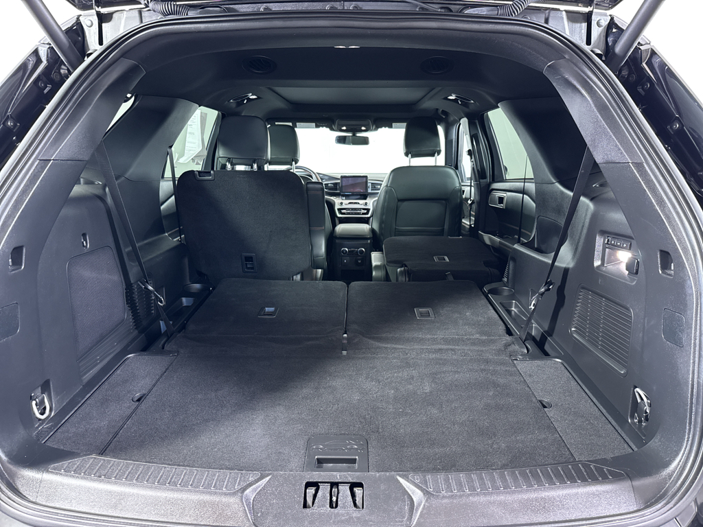 2023 Ford Explorer Timberline photo 2