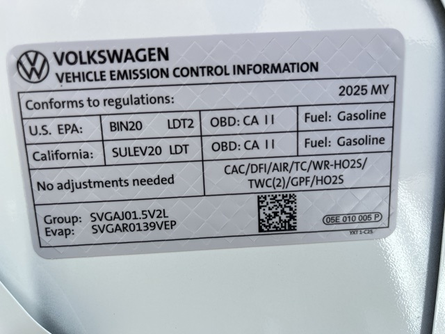 2025 Volkswagen Taos SEL photo 29
