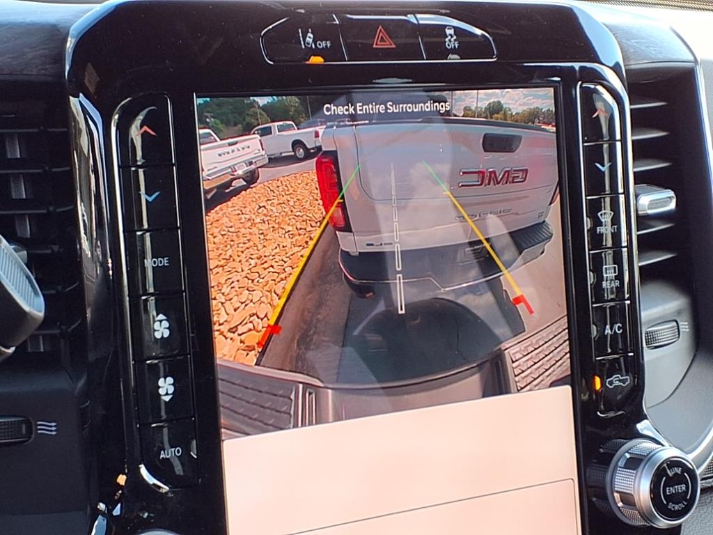 2025 Ram 2500 Laramie photo 7