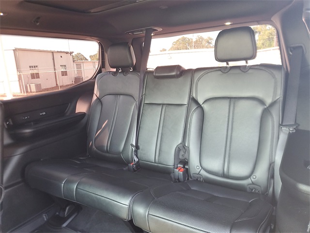 2023 Jeep Wagoneer Series III photo 11