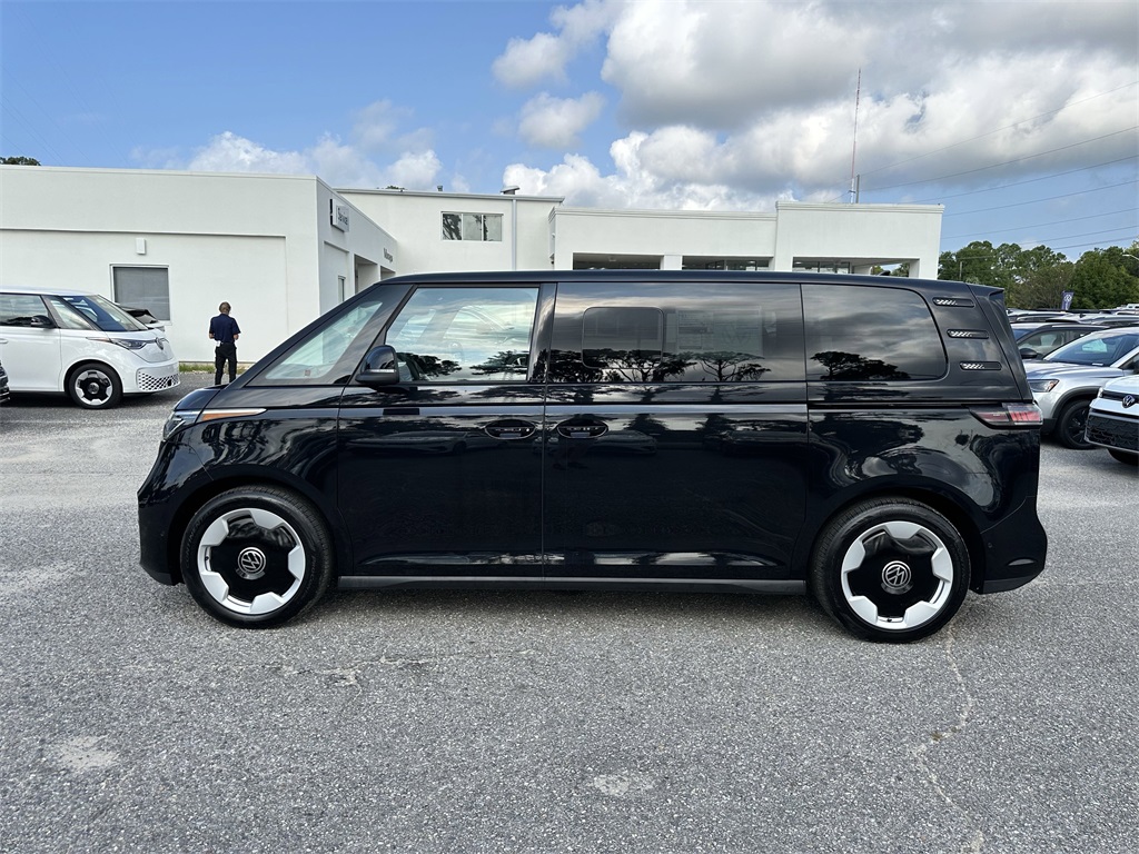 2025 Volkswagen ID. Buzz Pro S photo 3