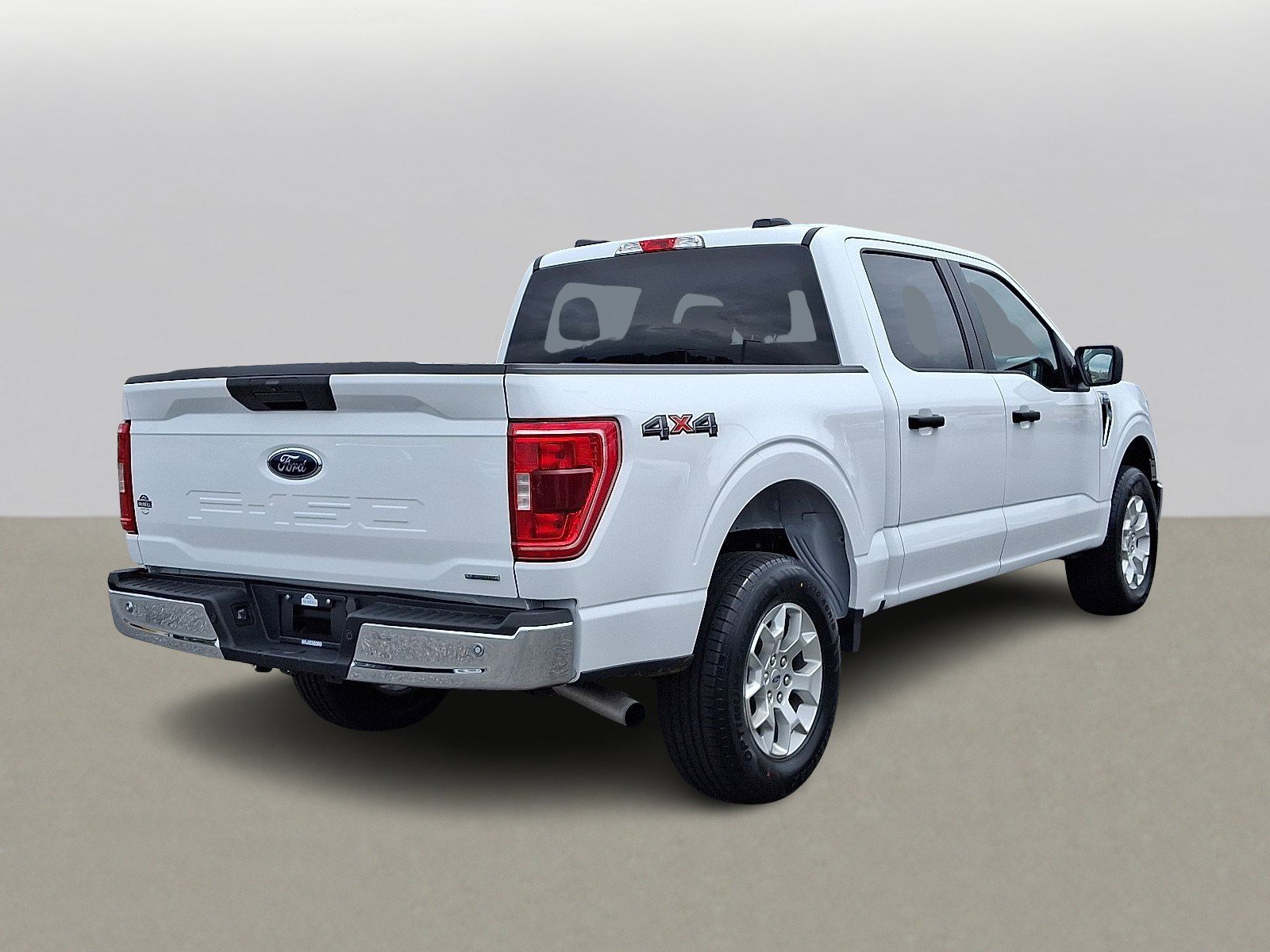 2023 Ford F-150 XLT photo 10