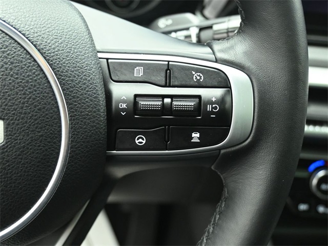2023 KIA K5 - Image 14