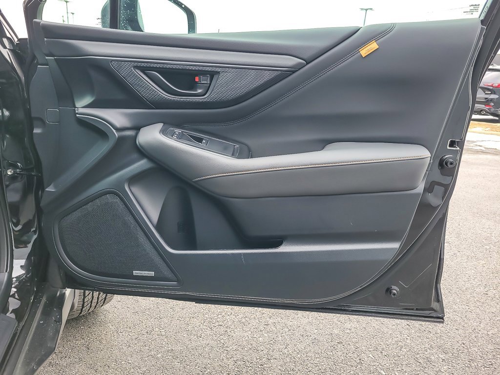 2025 SUBARU OUTBACK - Image 21