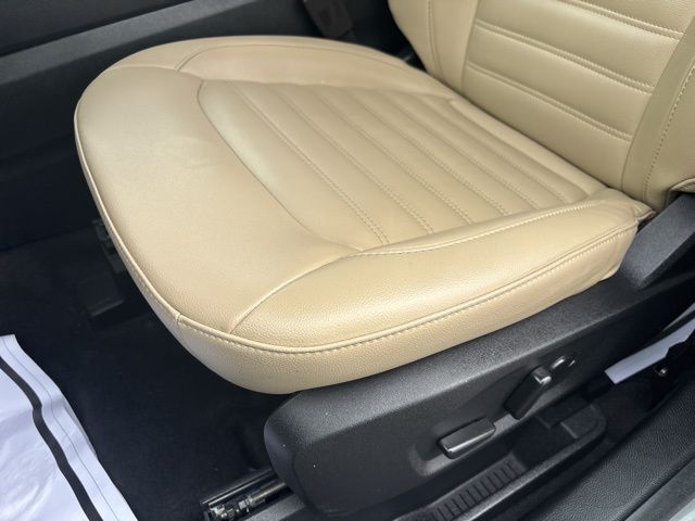 2024 Ford Edge SEL photo 18