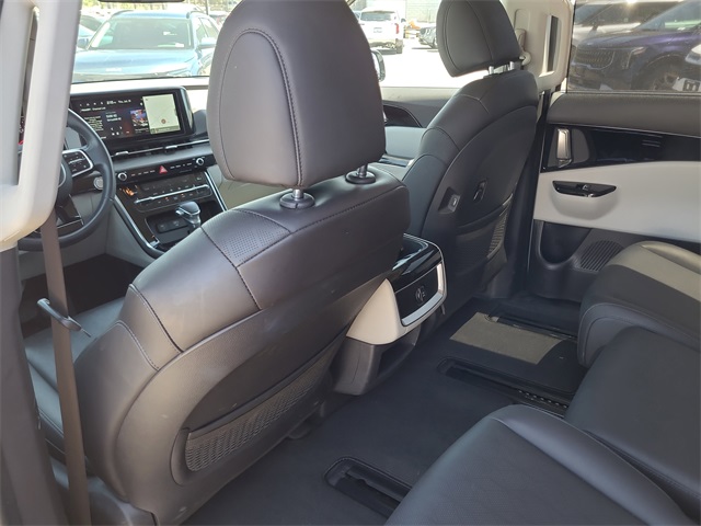 2024 Kia Carnival EX photo 12