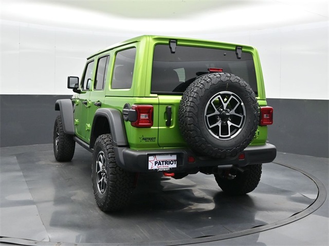 2025 Jeep Wrangler Rubicon photo 5