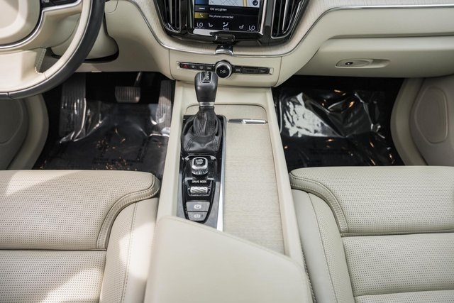 2021 Volvo XC60 Inscription photo 26