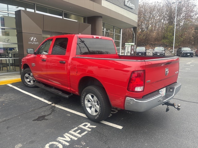 2022 Ram 1500 Classic SLT photo 2