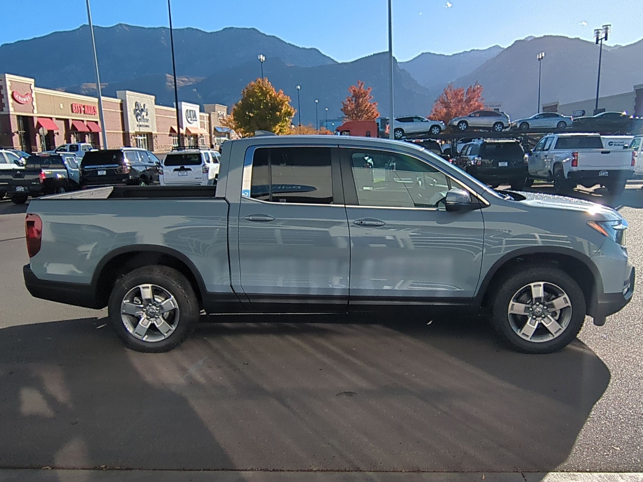 2025 Honda Ridgeline RTL photo 2