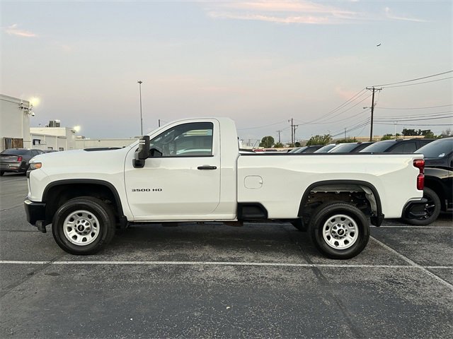 2022 Chevrolet Silverado 3500HD photo 2
