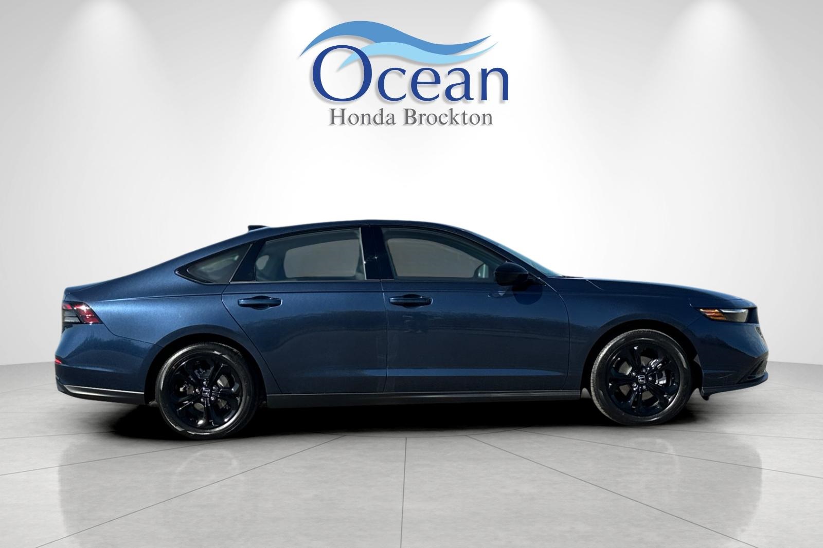 2025 Honda Accord SE photo 6
