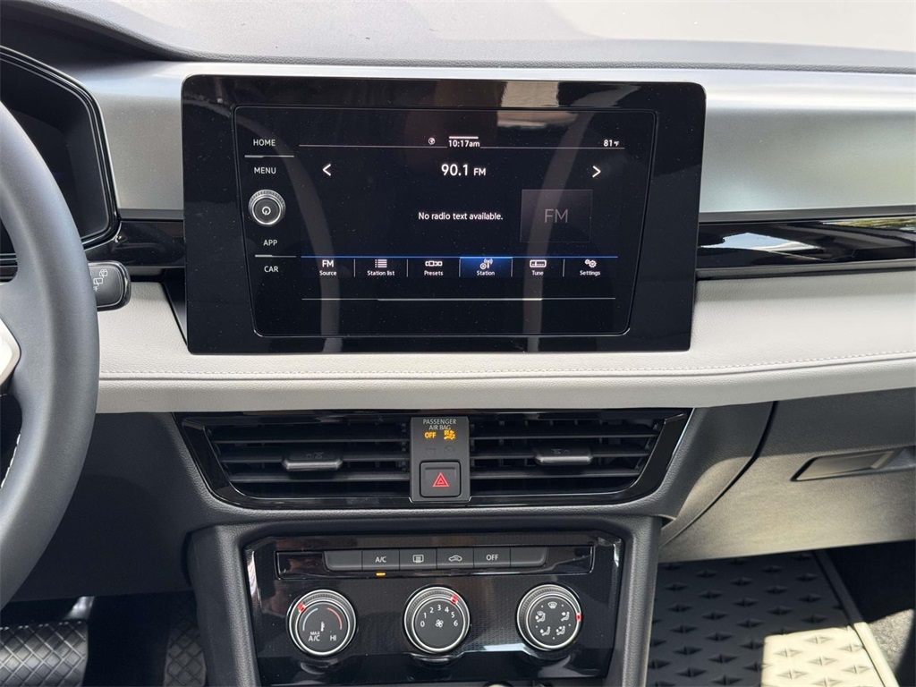 2025 Volkswagen Taos S photo 15