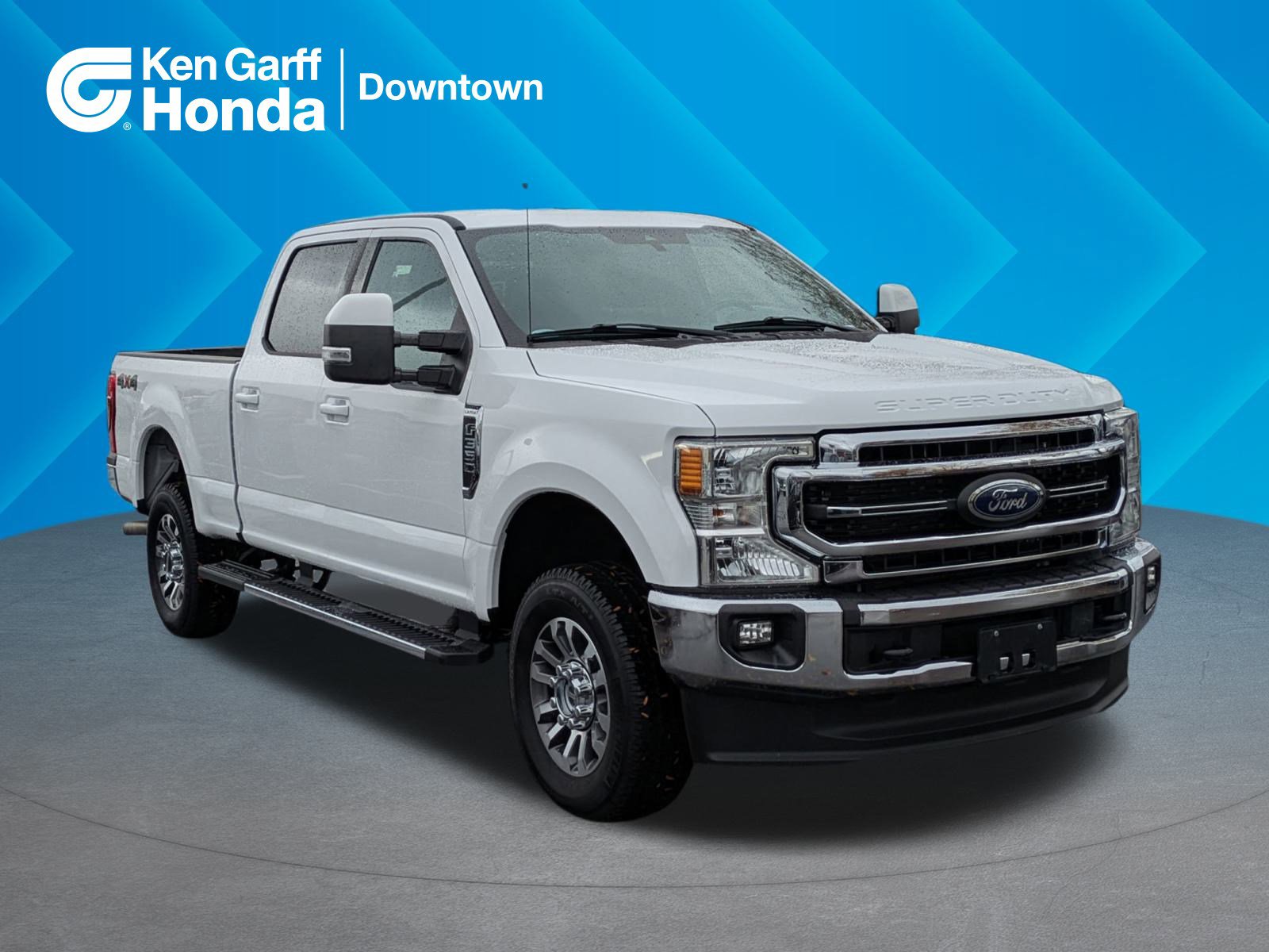 2021 Ford F-350 Super Duty Lariat's photo