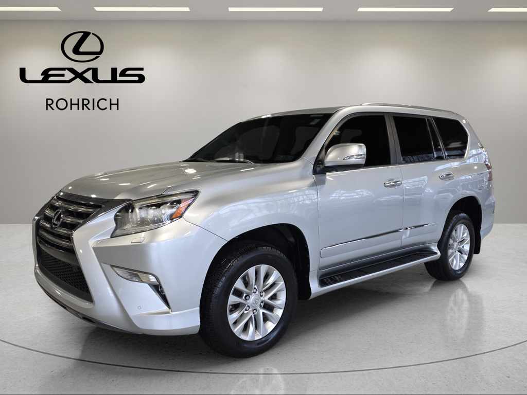 2016 Lexus GX Base's photo