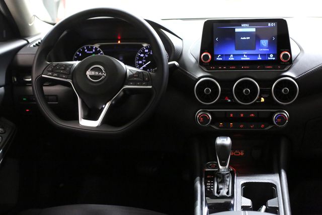 2025 Nissan Sentra SV photo 14