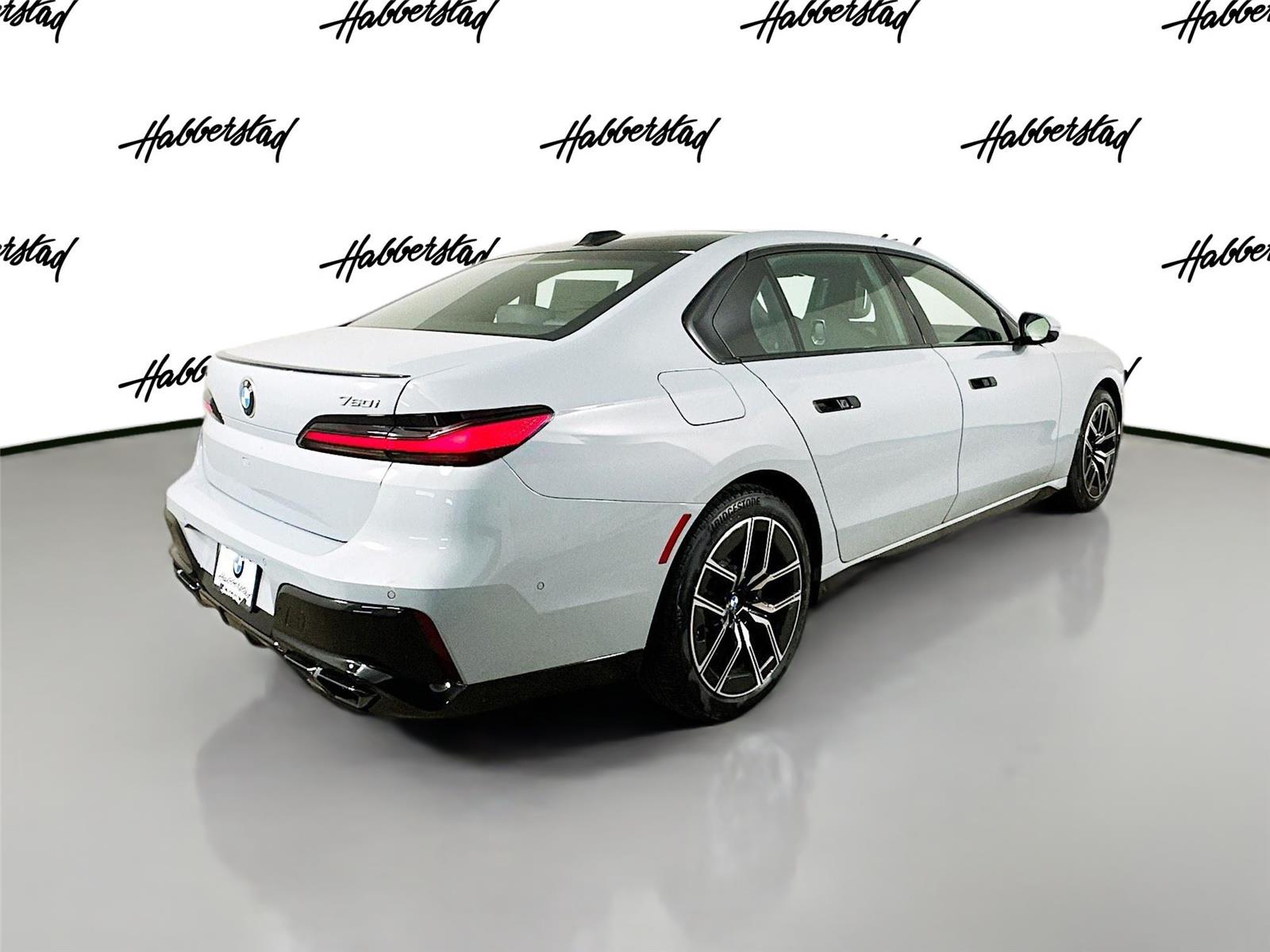 2025 Bmw 760i xDrive photo 3