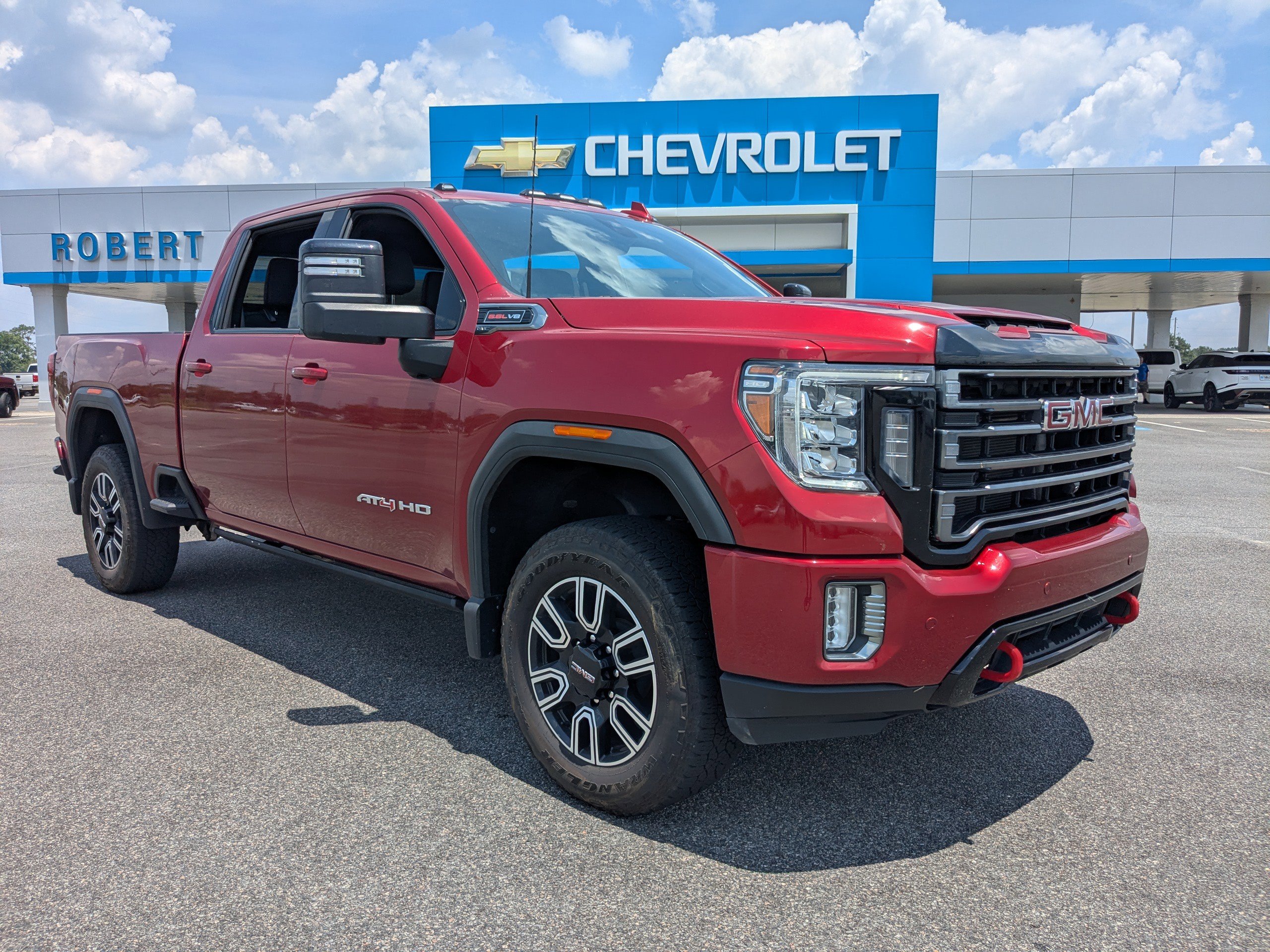 2022 GMC Sierra 2500HD AT4's photo