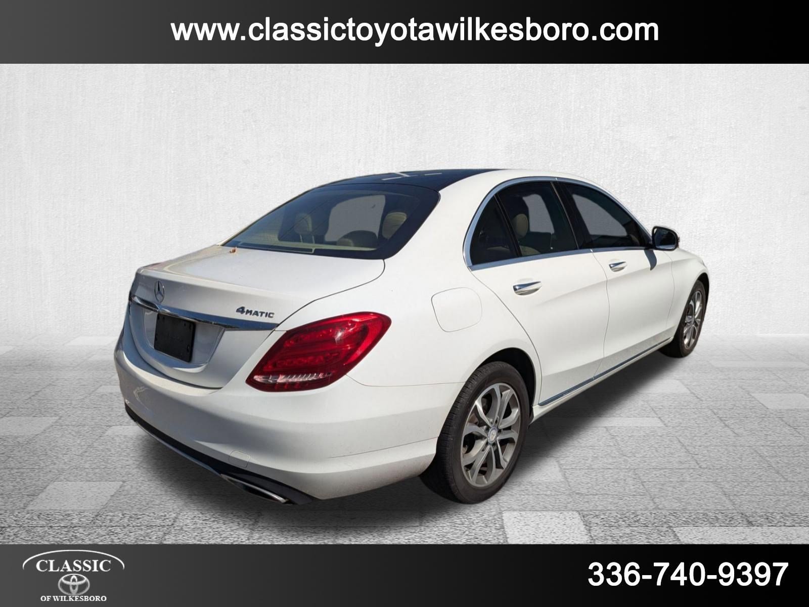 2017 Mercedes Benz C 300 4MATIC photo 5