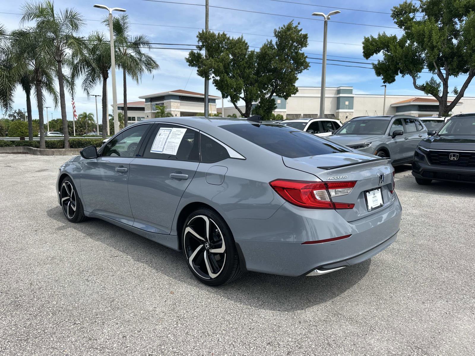 2022 Honda Accord Hybrid Sport photo 4