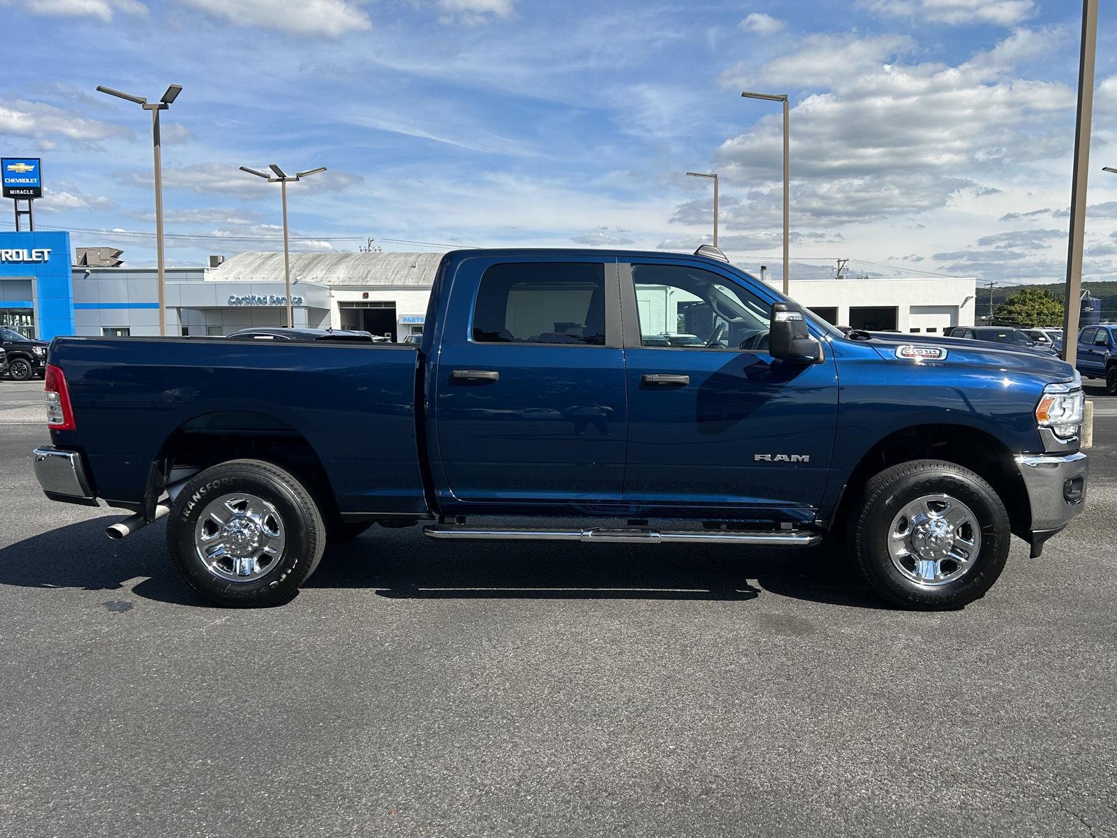 2024 Ram 2500 Big Horn photo 4