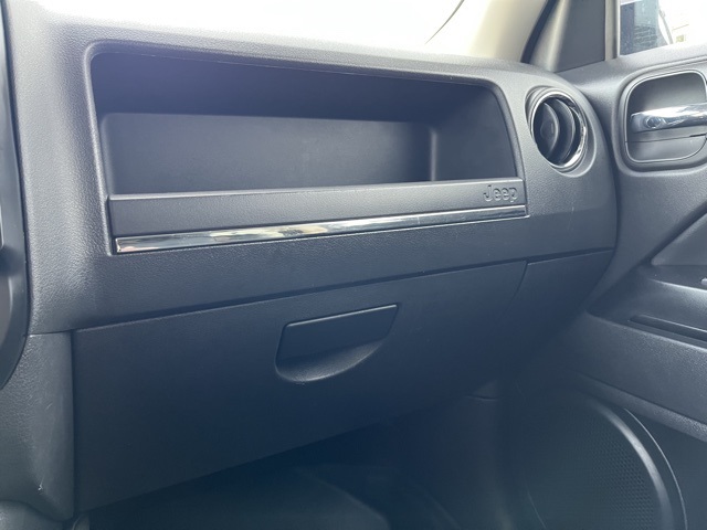 2017 Jeep Patriot High Altitude photo 41