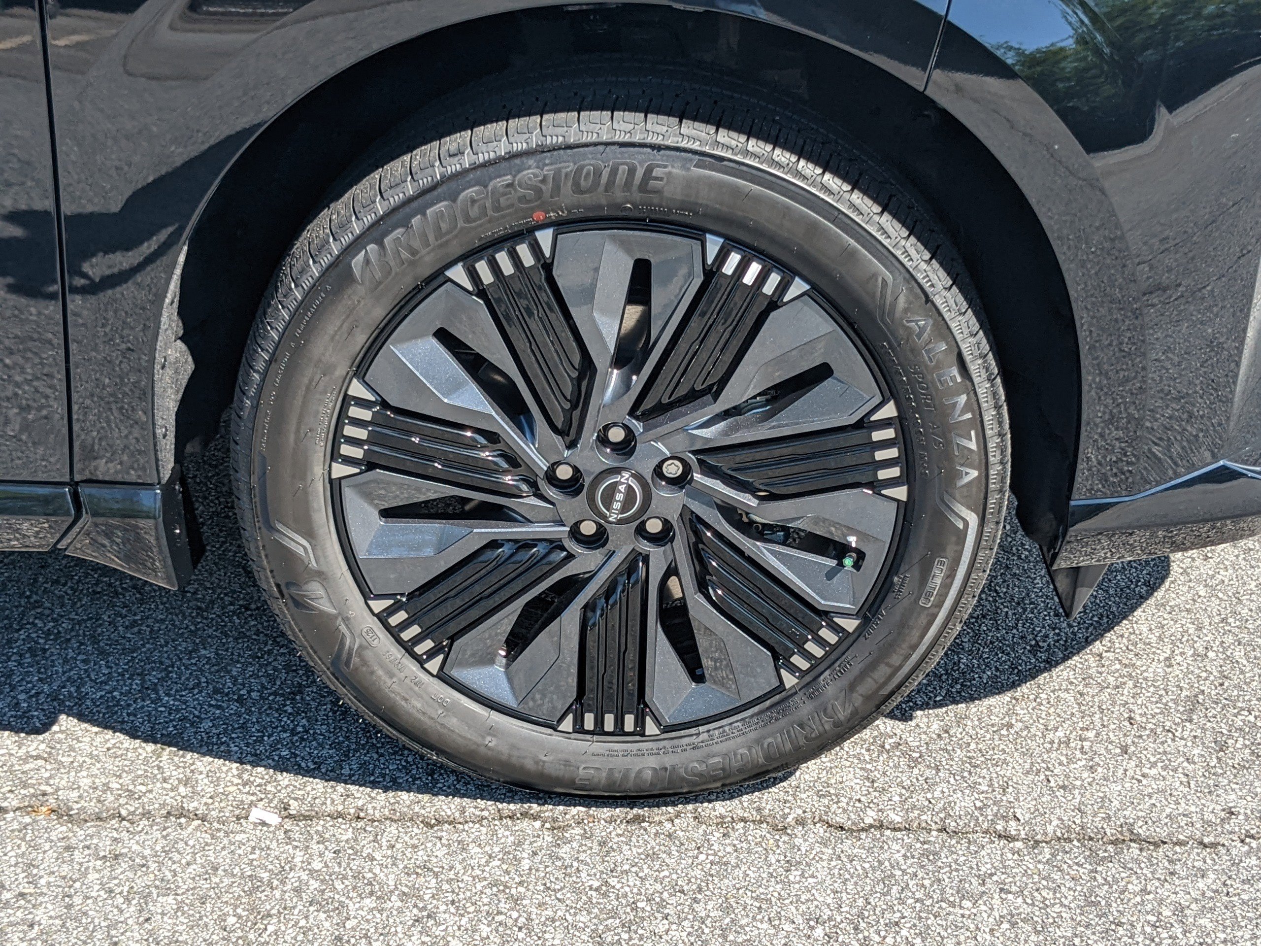 2025 Nissan Murano Platinum photo 8