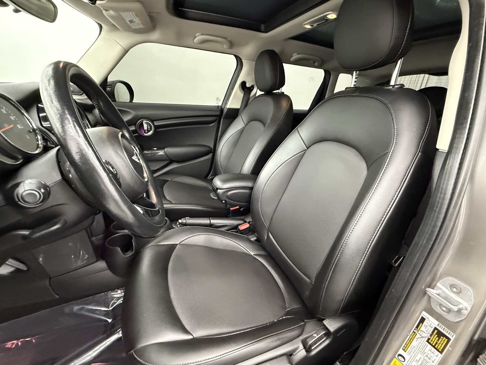 2017 Mini Cooper Hardtop photo 6
