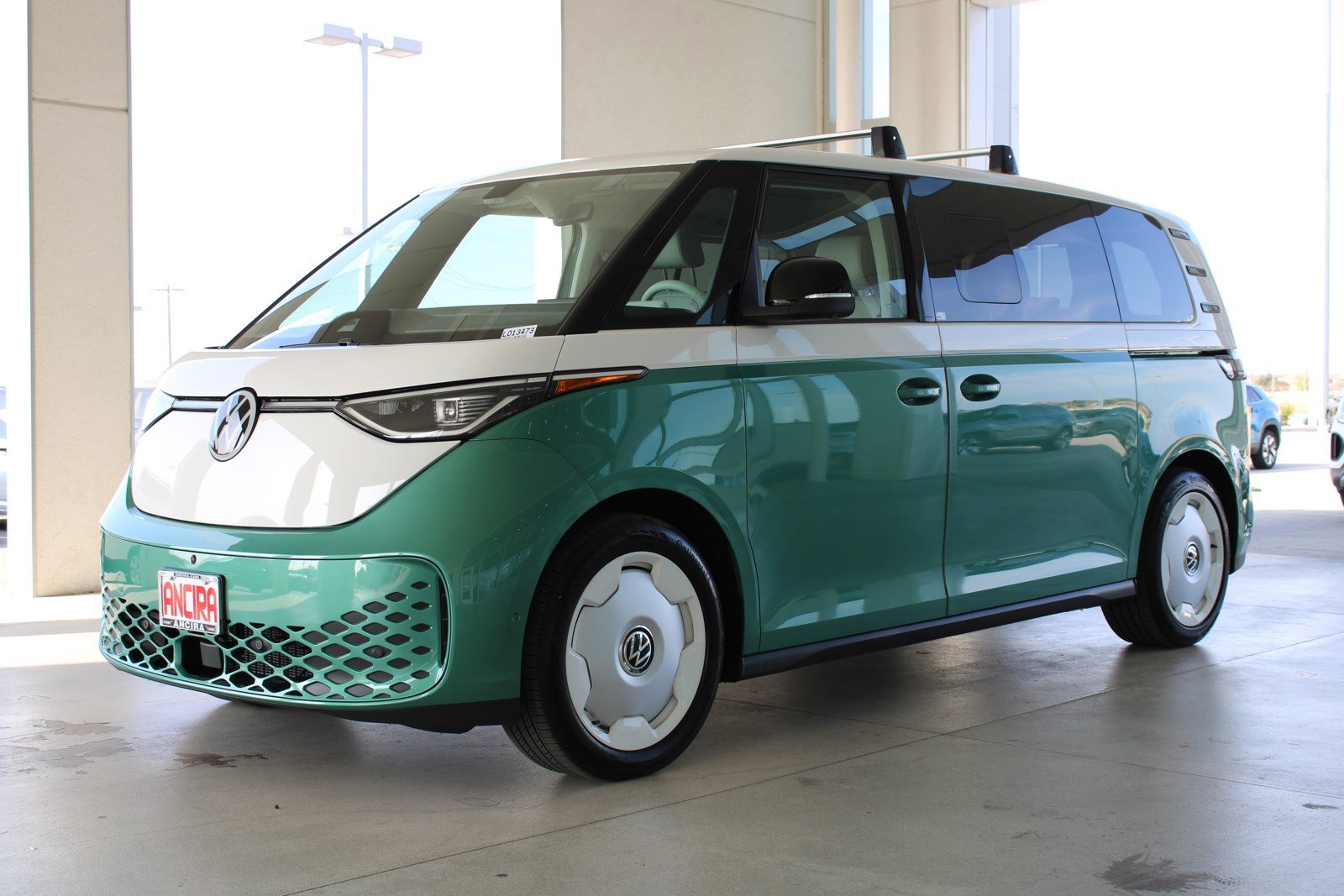 2025 Volkswagen ID. Buzz photo 6
