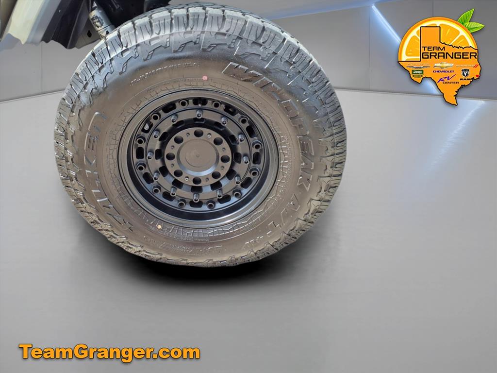 2020 Jeep Gladiator Overland photo 23