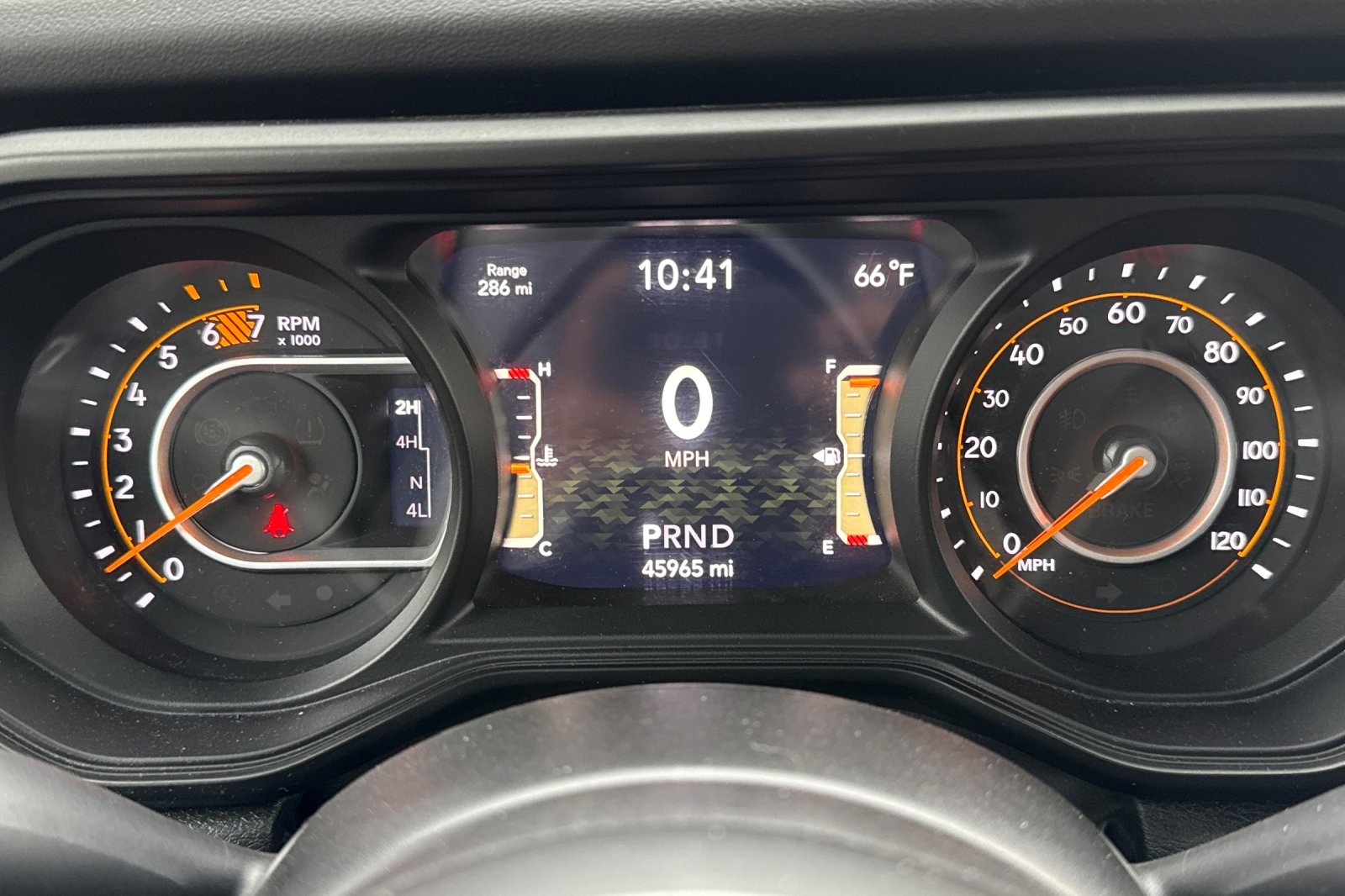 2024 Jeep Wrangler Rubicon photo 24