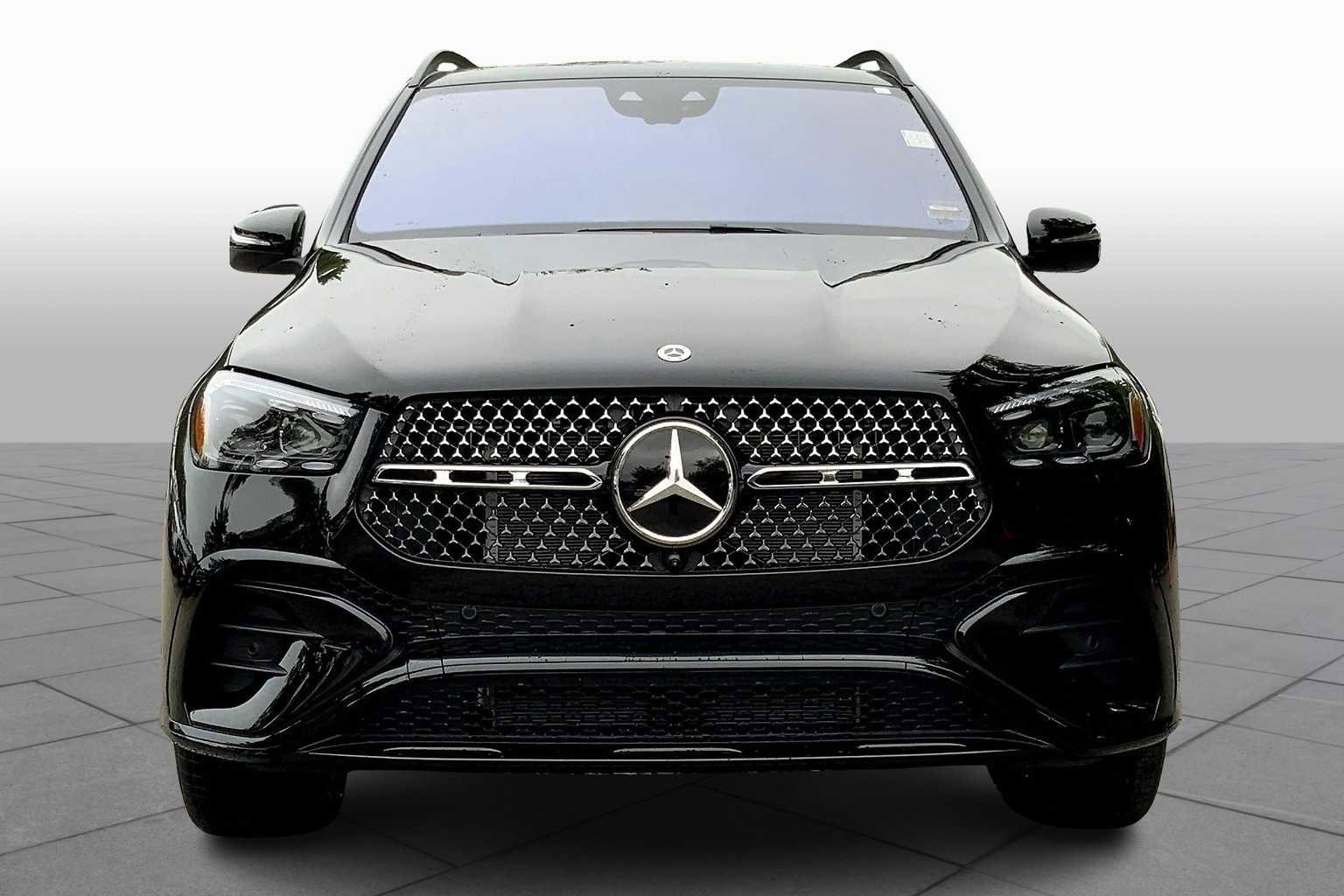2026 Mercedes Benz GLE 580 4MATIC photo 2