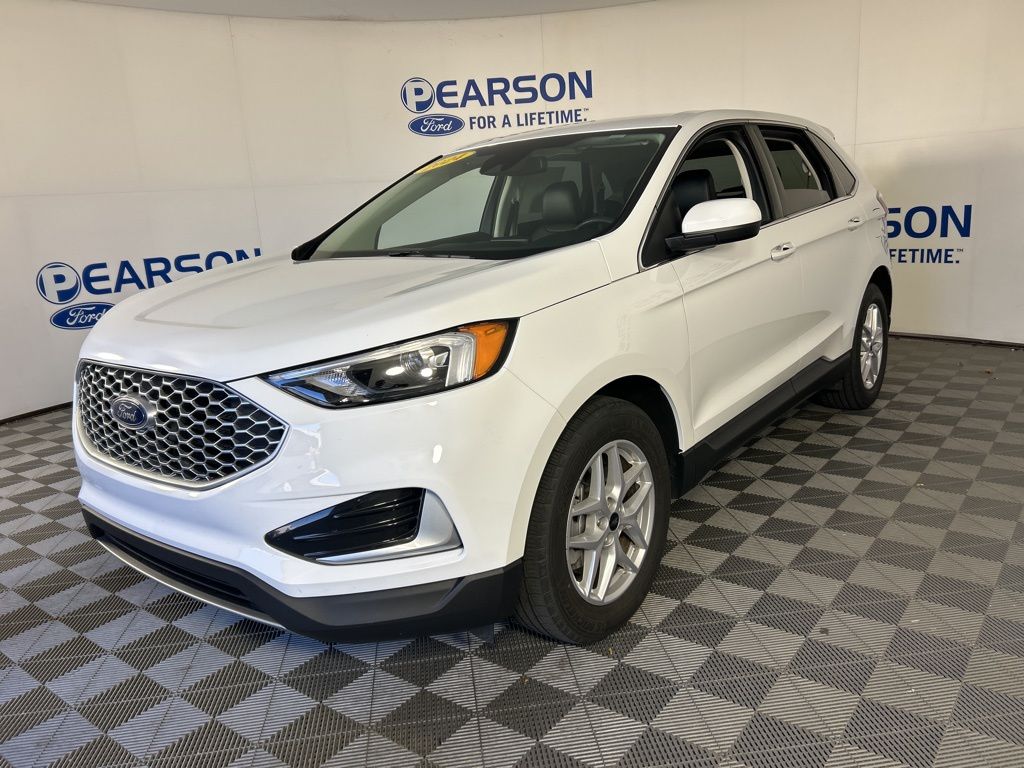 2024 Ford Edge SEL's photo