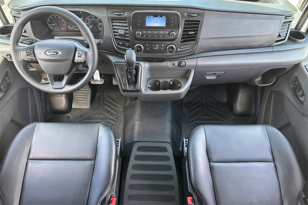 2025 Ford Transit photo 10