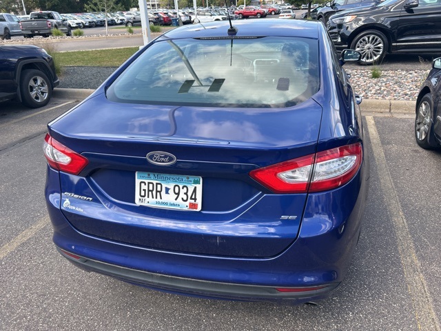 2014 Ford Fusion SE photo 3