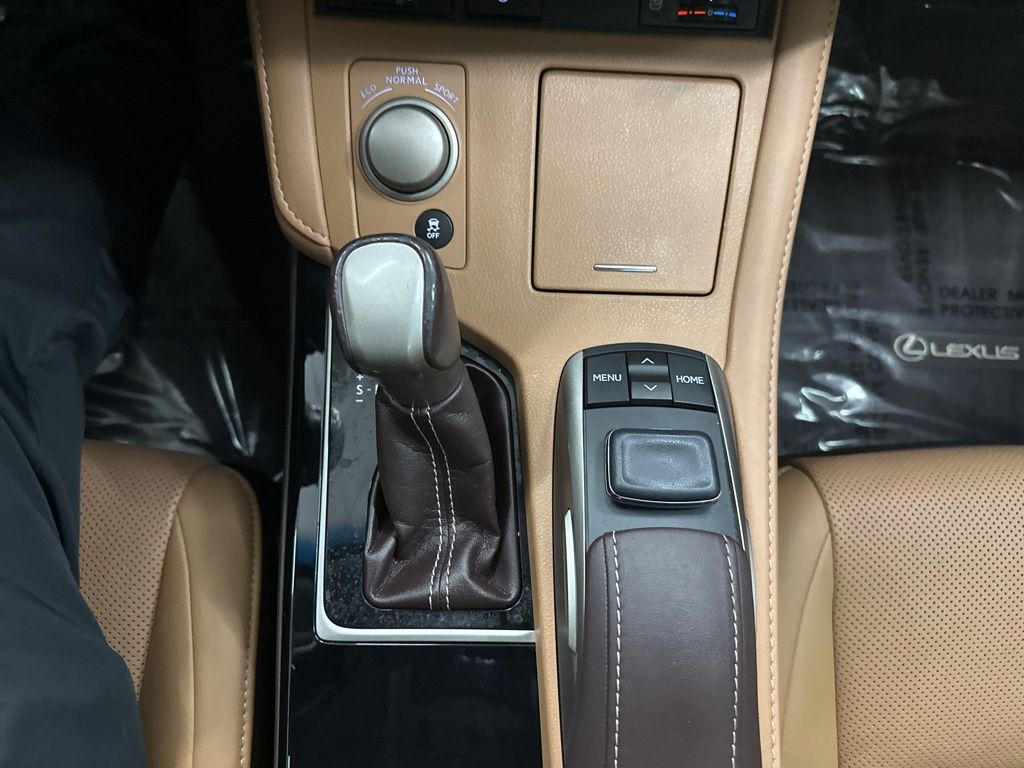 2016 Lexus ES 350 photo 17