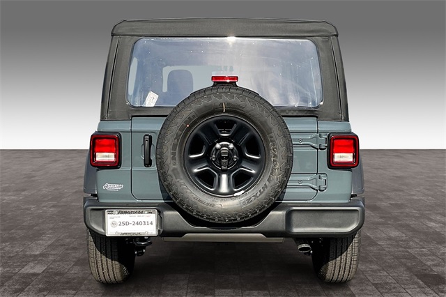2025 Jeep Wrangler Sport photo 4