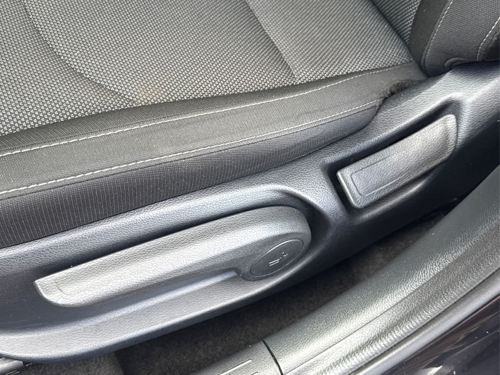 2023 Kia Forte LXS photo 31