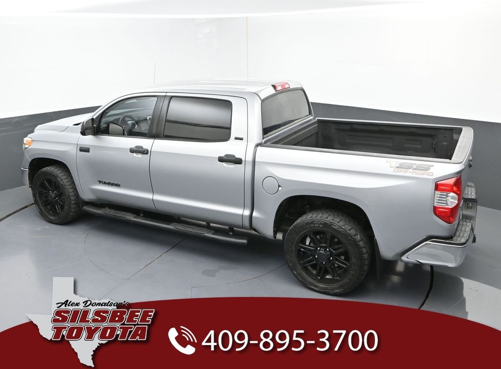 2017 Toyota Tundra SR5 photo 21
