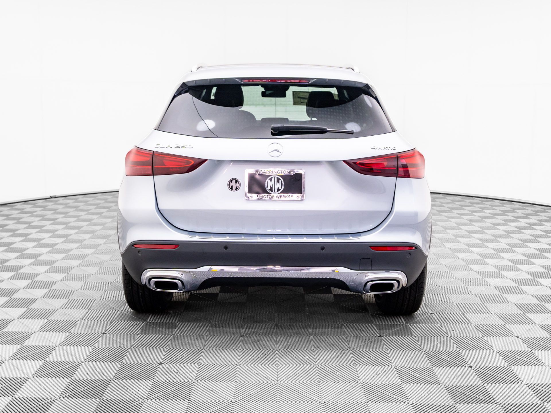 2026 Mercedes Benz GLA 250 4MATIC photo 3