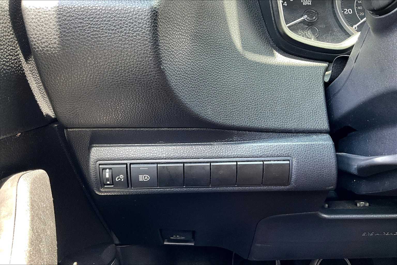 2022 Toyota Corolla LE photo 63