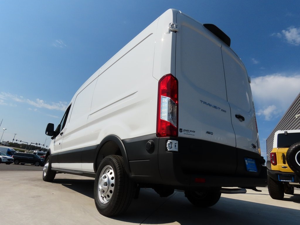2024 Ford Transit Cargo Van photo 3